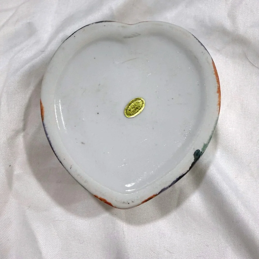 Vintage Lusterware Trinket Box Heart Lidded Hand Painted‎ Floral Moriage Japan